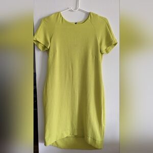 Topshop lime green size 4US. Perfect for day or cocktail event.